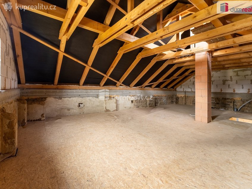 Prodej  rodinného domu 80 m^2 Kostelec, Kostelec 