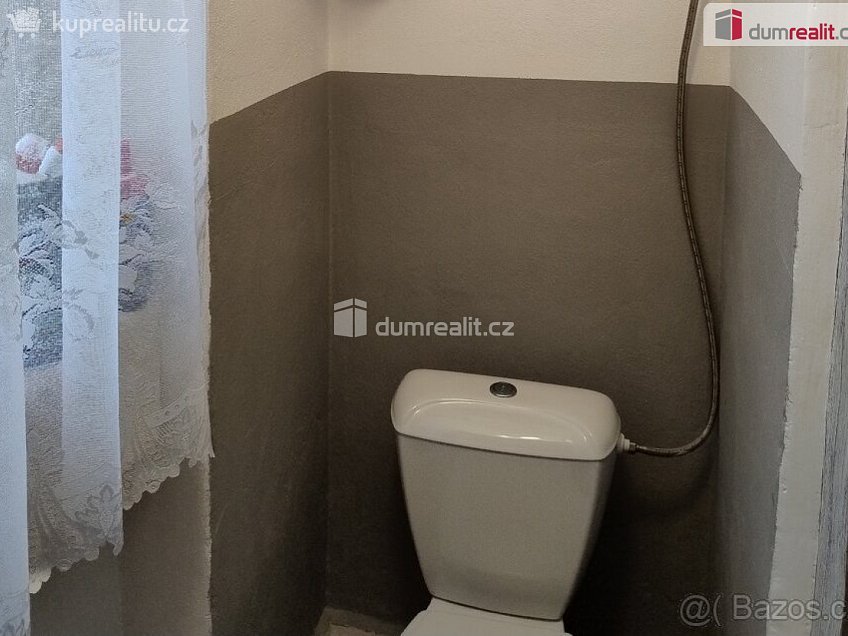 Prodej bytu 2+1 68 m^2 Valdštejnova, Cheb 