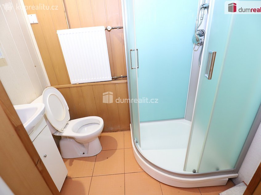 Prodej  rodinného domu 330 m^2 Vítězná, Habartov 