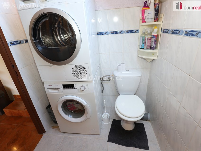 Prodej  rodinného domu 330 m^2 Vítězná, Habartov 