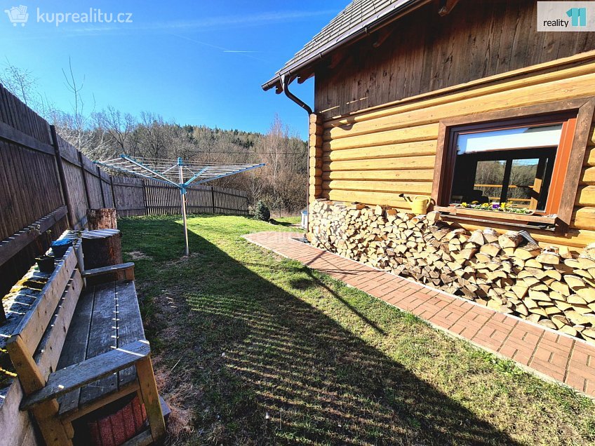 Prodej  rodinného domu 110 m^2 Libá, Libá 