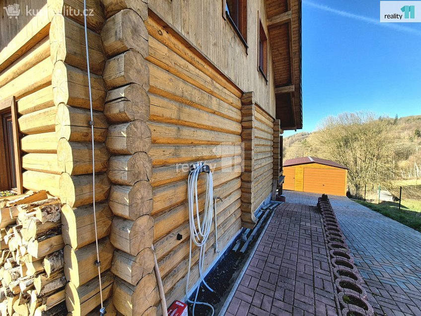 Prodej  rodinného domu 110 m^2 Libá, Libá 