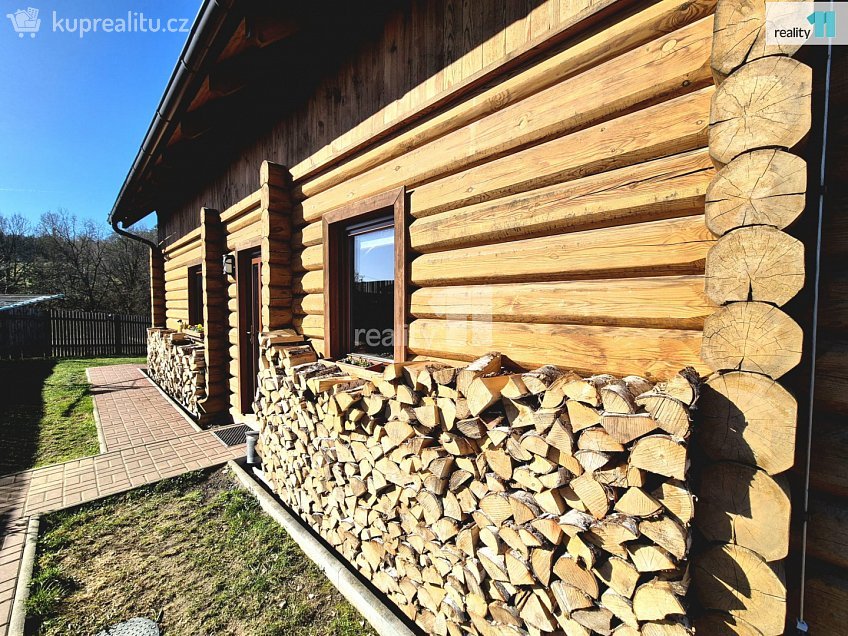 Prodej  rodinného domu 110 m^2 Libá, Libá 