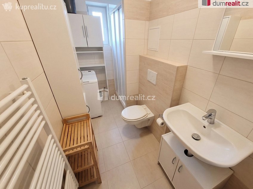 Pronájem bytu 3+kk 60 m^2 Kpt. Jaroše, Roudnice nad Labem 