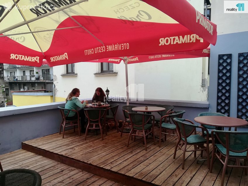 Pronájem  restauračního zařízení 232 m^2 Masarykovo náměstí, Náchod 