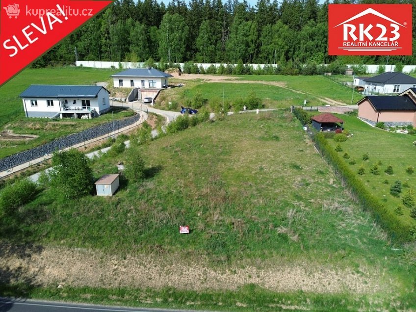 Prodej  stavebního pozemku 1386 m^2 Valy, Valy 