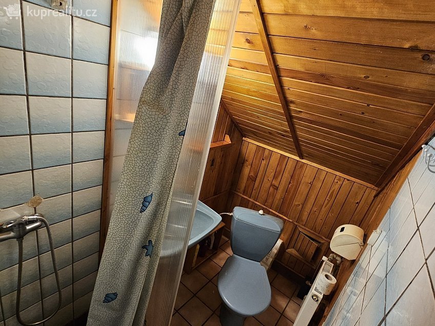 Prodej  rodinného domu 180 m^2 Prameny 5, Prameny 