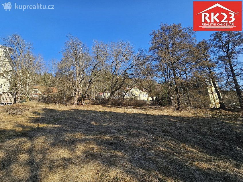 Prodej  stavebního pozemku 3377 m^2 Zeyerova, Mariánské Lázně 
