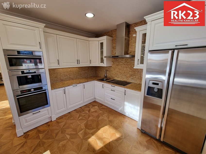 Prodej bytu 3+kk 165 m^2 Bezejmenná 725, Mariánské Lázně 