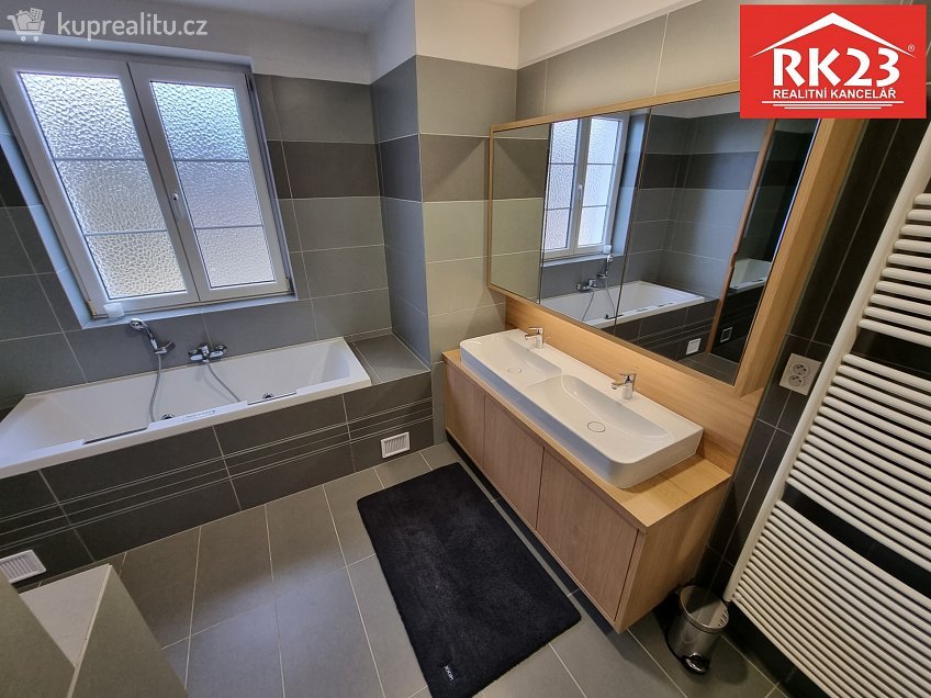 Prodej bytu 3+kk 165 m^2 Bezejmenná 725, Mariánské Lázně 