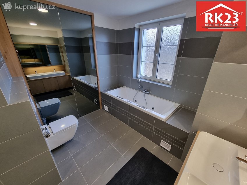 Prodej bytu 3+kk 165 m^2 Bezejmenná 725, Mariánské Lázně 