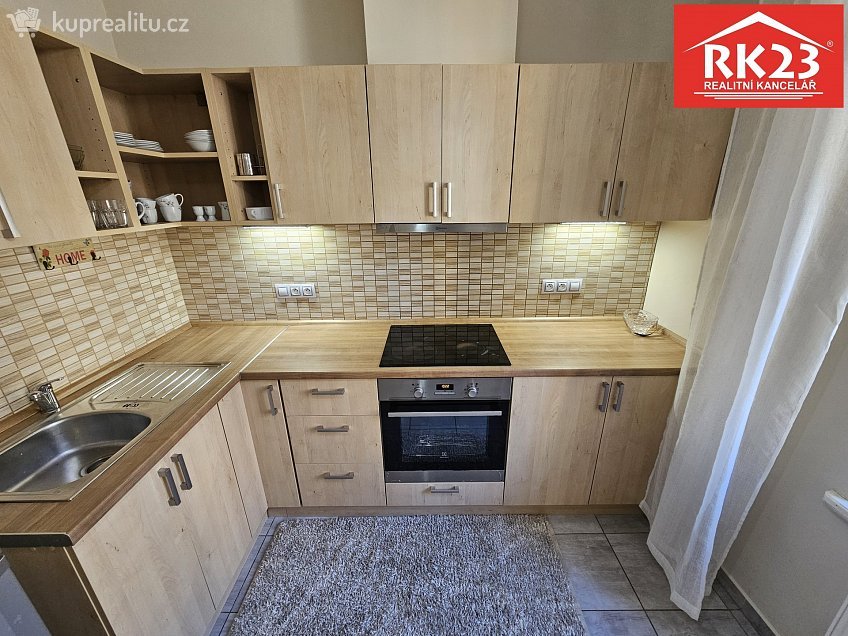 Prodej bytu 2+1 64 m^2 Klíčová, Mariánské Lázně 