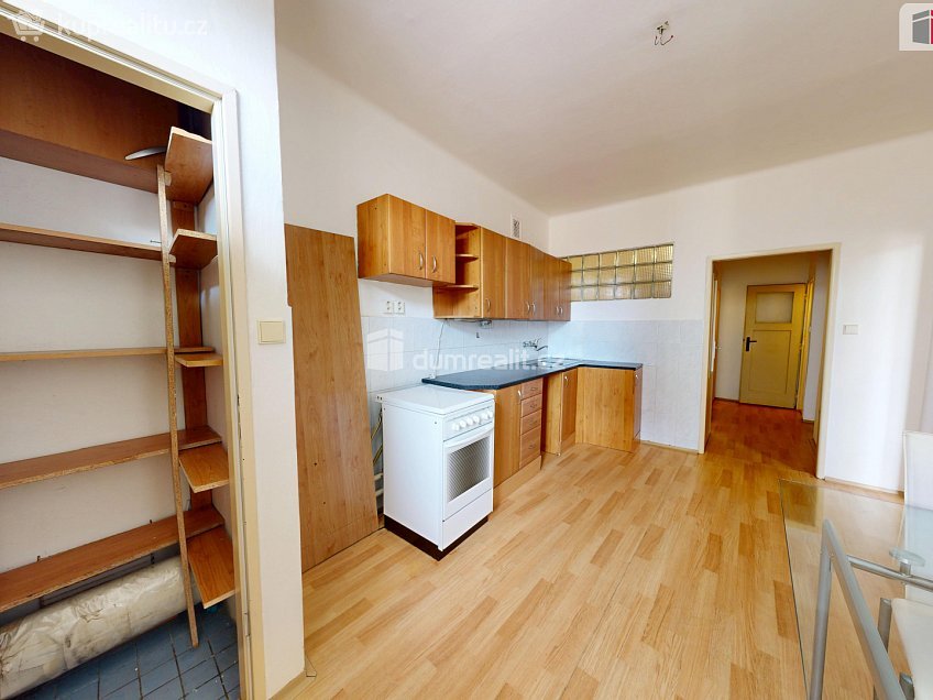 Pronájem bytu 2+1 76 m^2 Dolní náměstí, Opava 