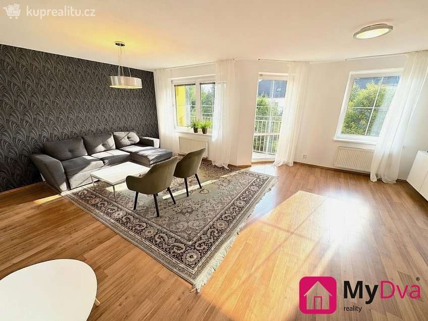 Prodej  rodinného domu 195 m^2 M. Horákové, Třebíč 