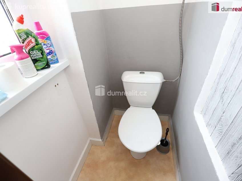 Prodej bytu 2+1 60 m^2 Valdštejnova, Cheb 