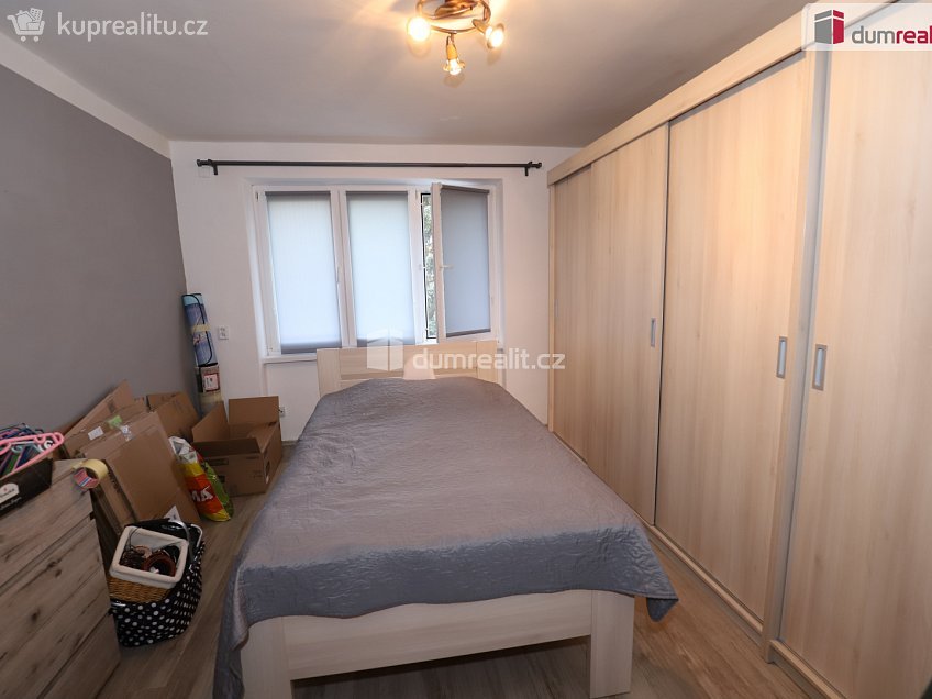 Prodej bytu 2+1 60 m^2 Valdštejnova, Cheb 