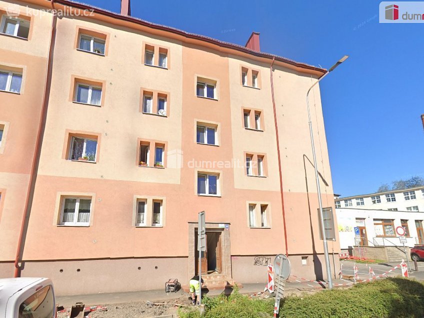 Prodej bytu 2+1 60 m^2 Valdštejnova, Cheb 