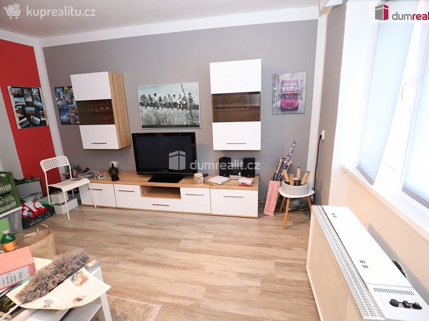 Prodej bytu 2+1 60 m^2 Valdštejnova, Cheb 