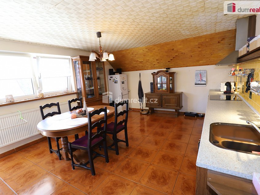 Prodej  činžovního domu 330 m^2 Vítězná, Habartov 