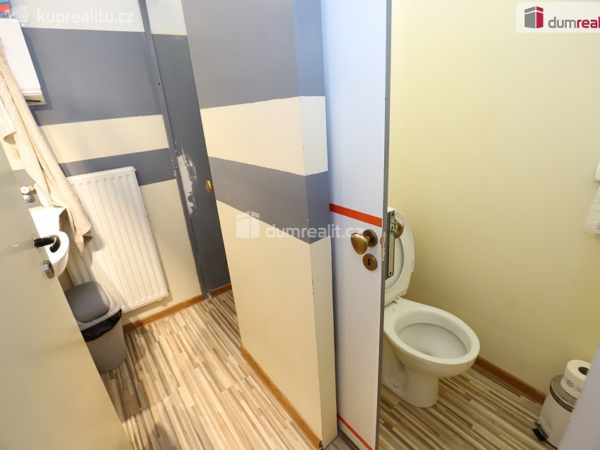 Prodej  činžovního domu 330 m^2 Vítězná, Habartov 