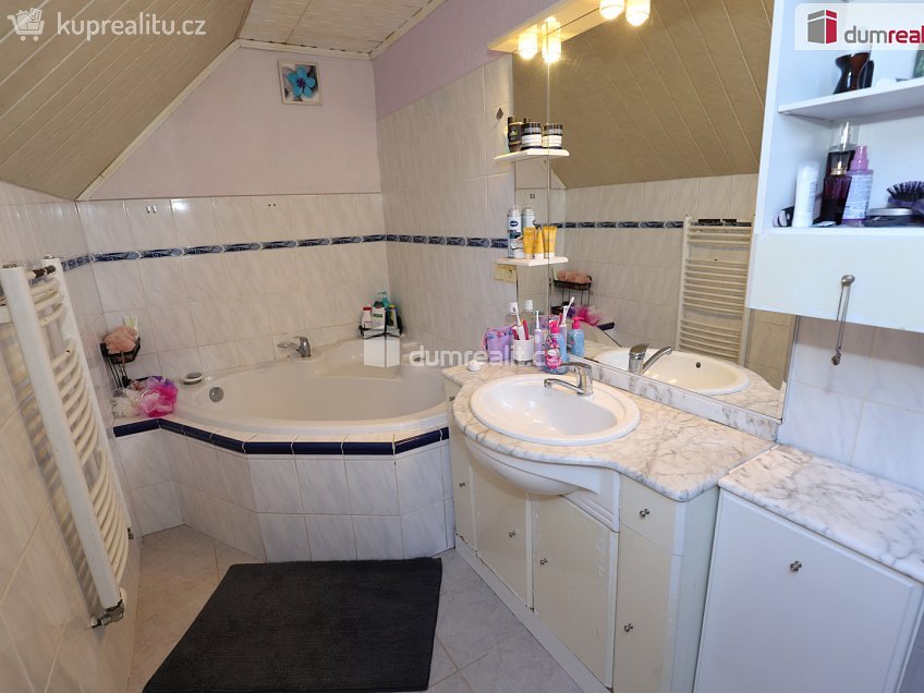 Prodej  ubytovacího zařízení 330 m^2 Vítězná, Habartov 