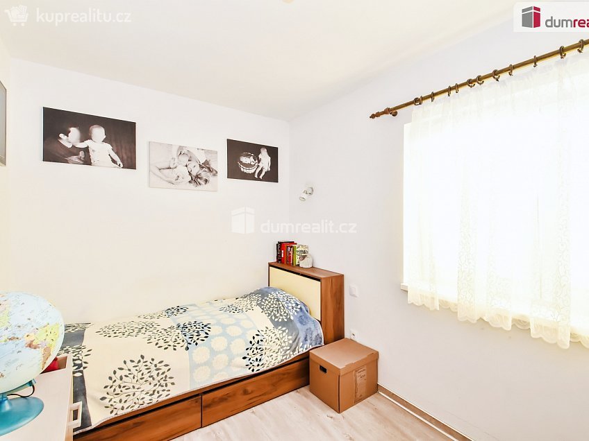 Prodej  rodinného domu 104 m^2 Hájecká, Chýně 