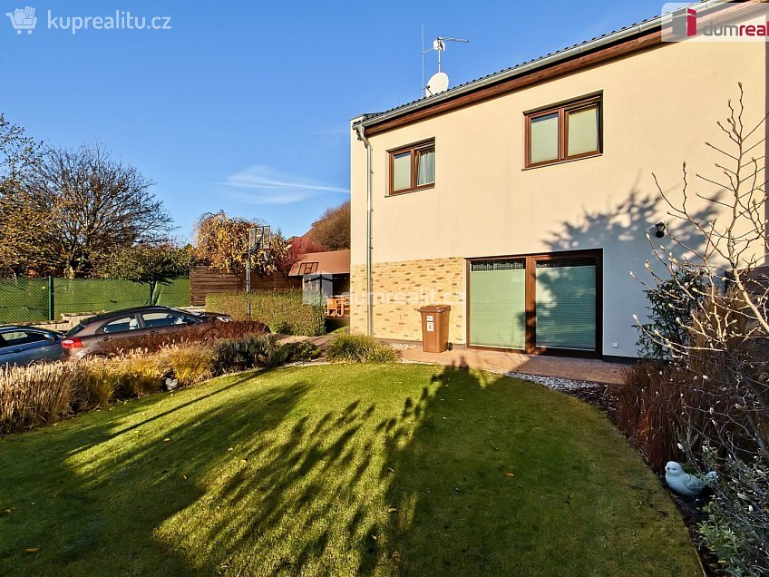 Prodej  rodinného domu 104 m^2 Hájecká, Chýně 
