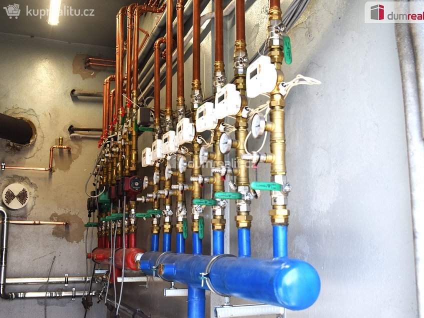 Pronájem  obchodních prostor 99 m^2 Sukorady, Sukorady 