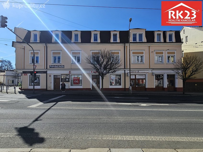 Pronájem  obchodních prostor 15 m^2 Chebská 257, Mariánské Lázně 