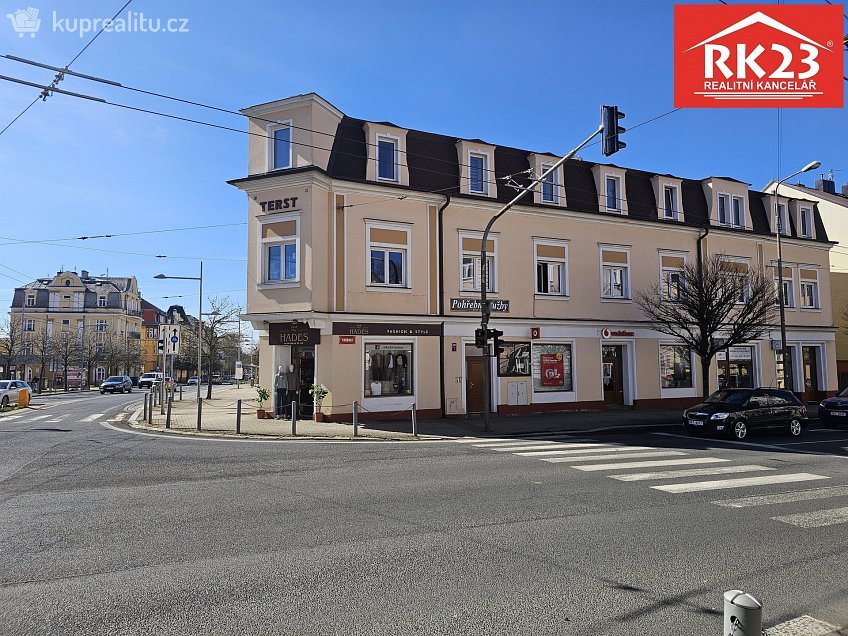 Pronájem  obchodních prostor 15 m^2 Chebská 257, Mariánské Lázně 