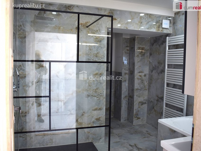 Pronájem  komerční reality 139 m^2 Sukorady, Sukorady 