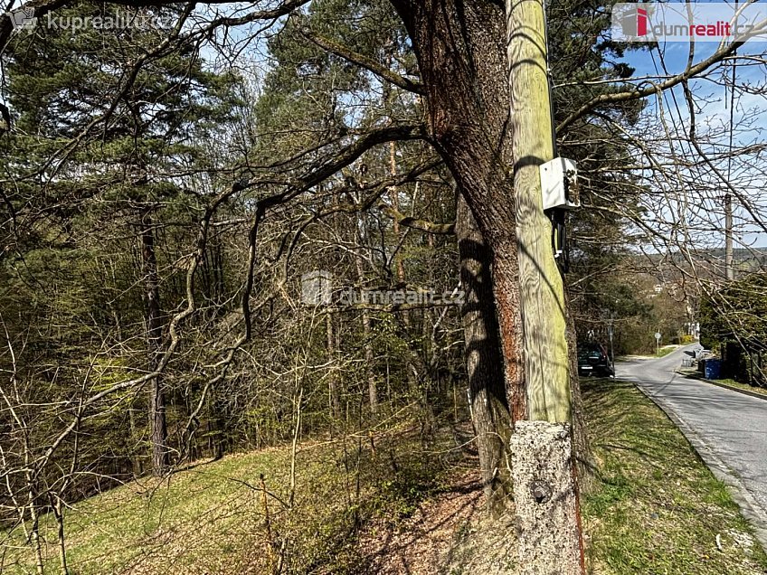 Prodej  stavebního pozemku 1153 m^2 Lužné, Luhačovice 