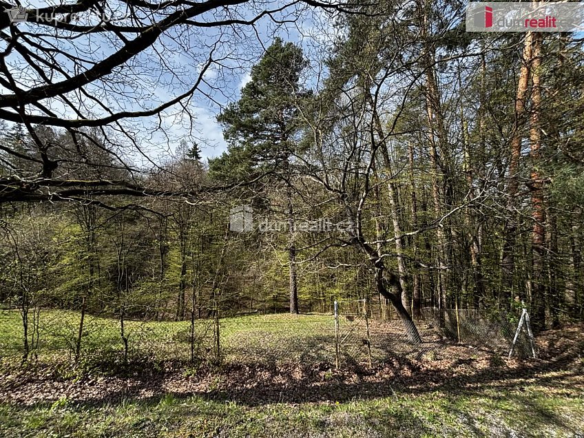 Prodej  stavebního pozemku 1153 m^2 Lužné, Luhačovice 