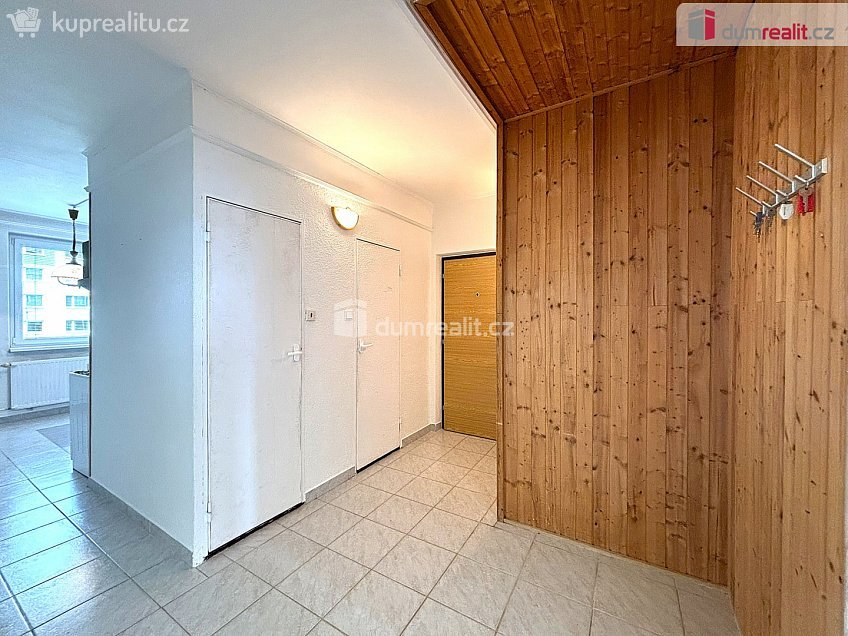 Prodej bytu 3+1 70 m^2 Atletická, Sokolov 