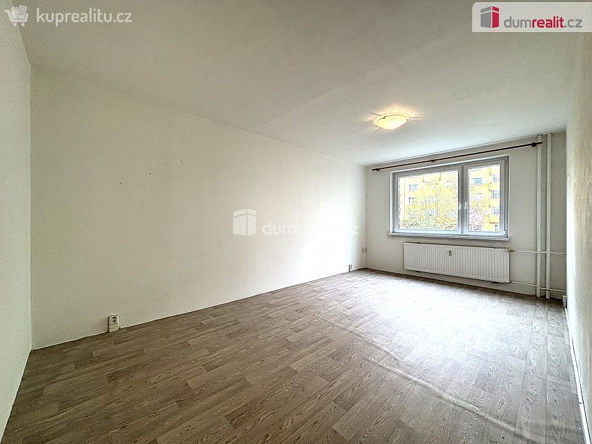 Prodej bytu 3+1 70 m^2 Atletická, Sokolov 