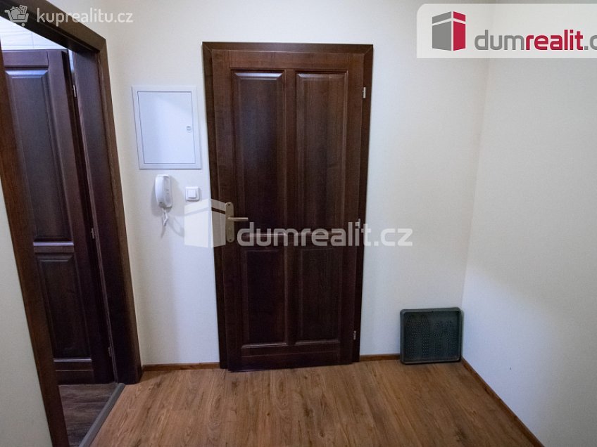 Pronájem bytu 2+kk 62 m^2 Pražská, Kolín 