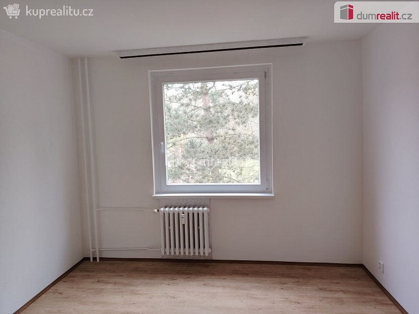 Pronájem bytu 3+1 72 m^2 U Tvrze, Děčín 