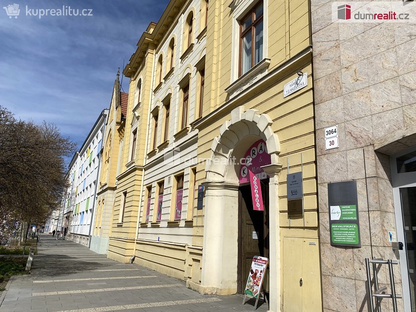 Pronájem  kanceláře 39 m^2 náměstí T. G. Masaryka, Břeclav 