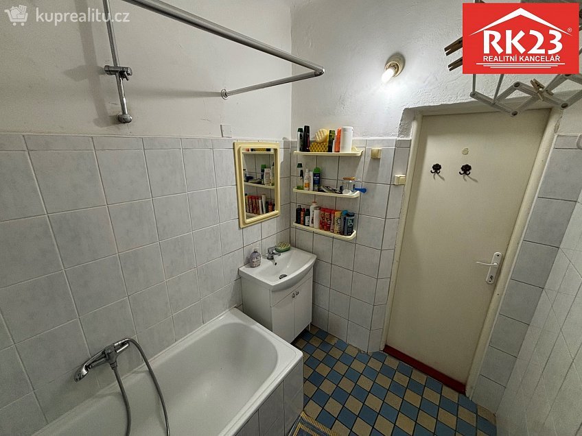 Pronájem bytu - pokoj 20 m^2 Havlíčkova, Říčany 