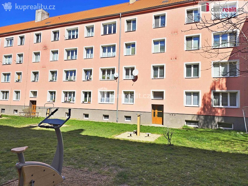 Pronájem bytu 1+kk 21 m^2 třída T. G. Masaryka, Roudnice nad Labem 