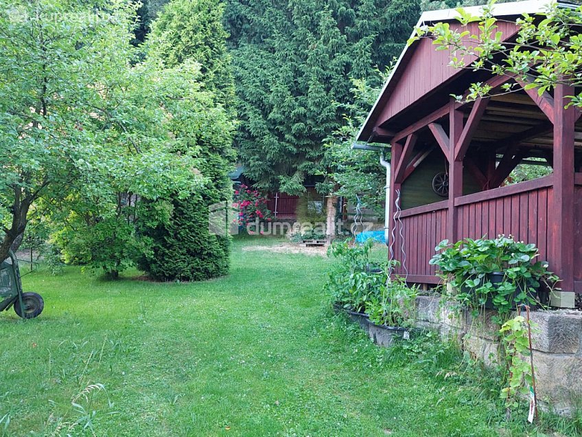 Prodej  zahrady 840 m^2 Kamenická, Děčín 