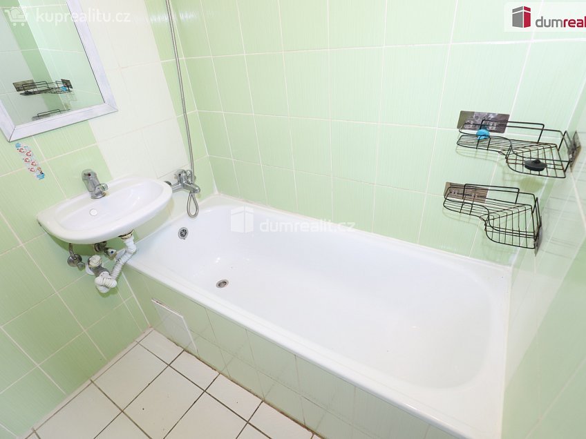 Pronájem bytu 2+1 65 m^2 Dlouhá, Lázně Kynžvart 