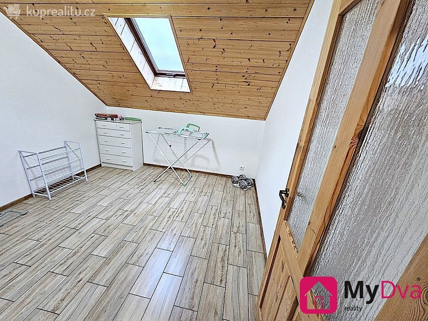 Pronájem bytu 3+kk 63 m^2 Poštovní, Znojmo 