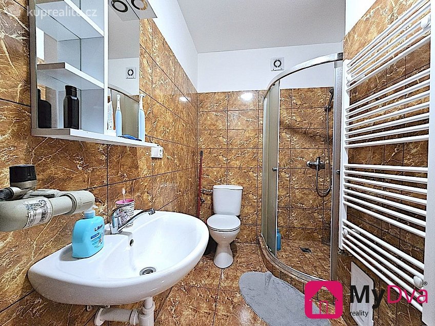 Pronájem bytu 3+kk 63 m^2 Poštovní, Znojmo 