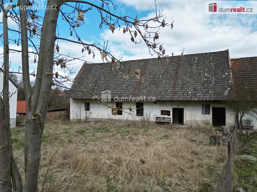 Prodej  rodinného domu 140 m^2 Bernartice, Bernartice 