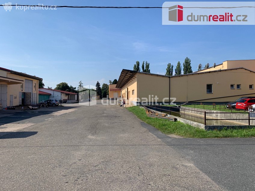 Pronájem  skladu 90 m^2 Stavební, Poděbrady 