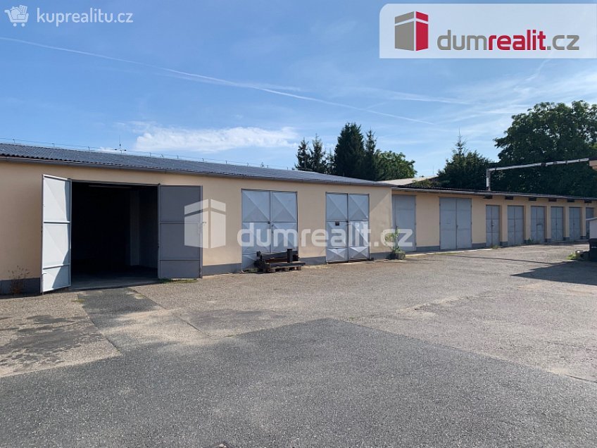 Pronájem  skladu 90 m^2 Stavební, Poděbrady 