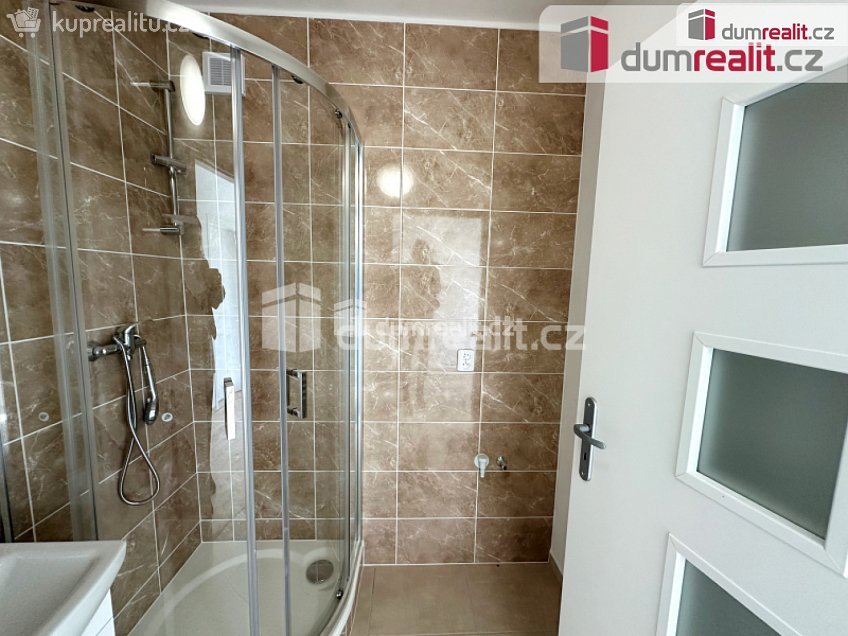 Pronájem bytu 1+1 48 m^2 Vilsnická, Děčín 