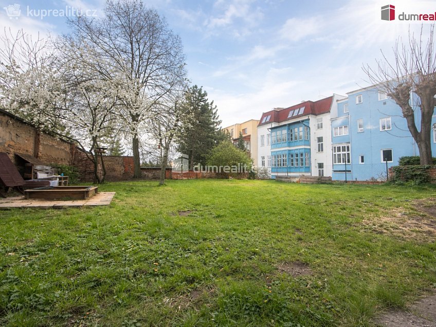 Pronájem bytu 2+kk 66 m^2 Baarova, Teplice 