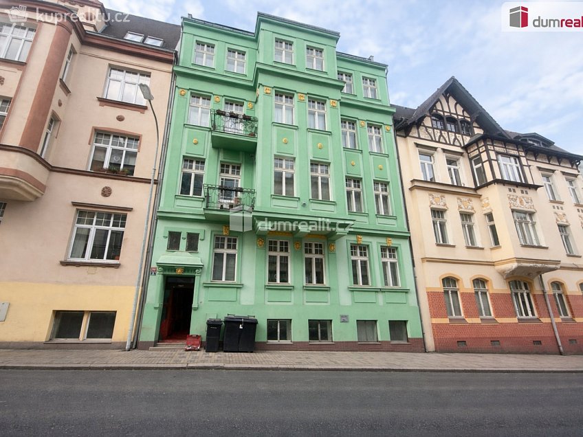 Pronájem bytu 2+kk 66 m^2 Baarova, Teplice 